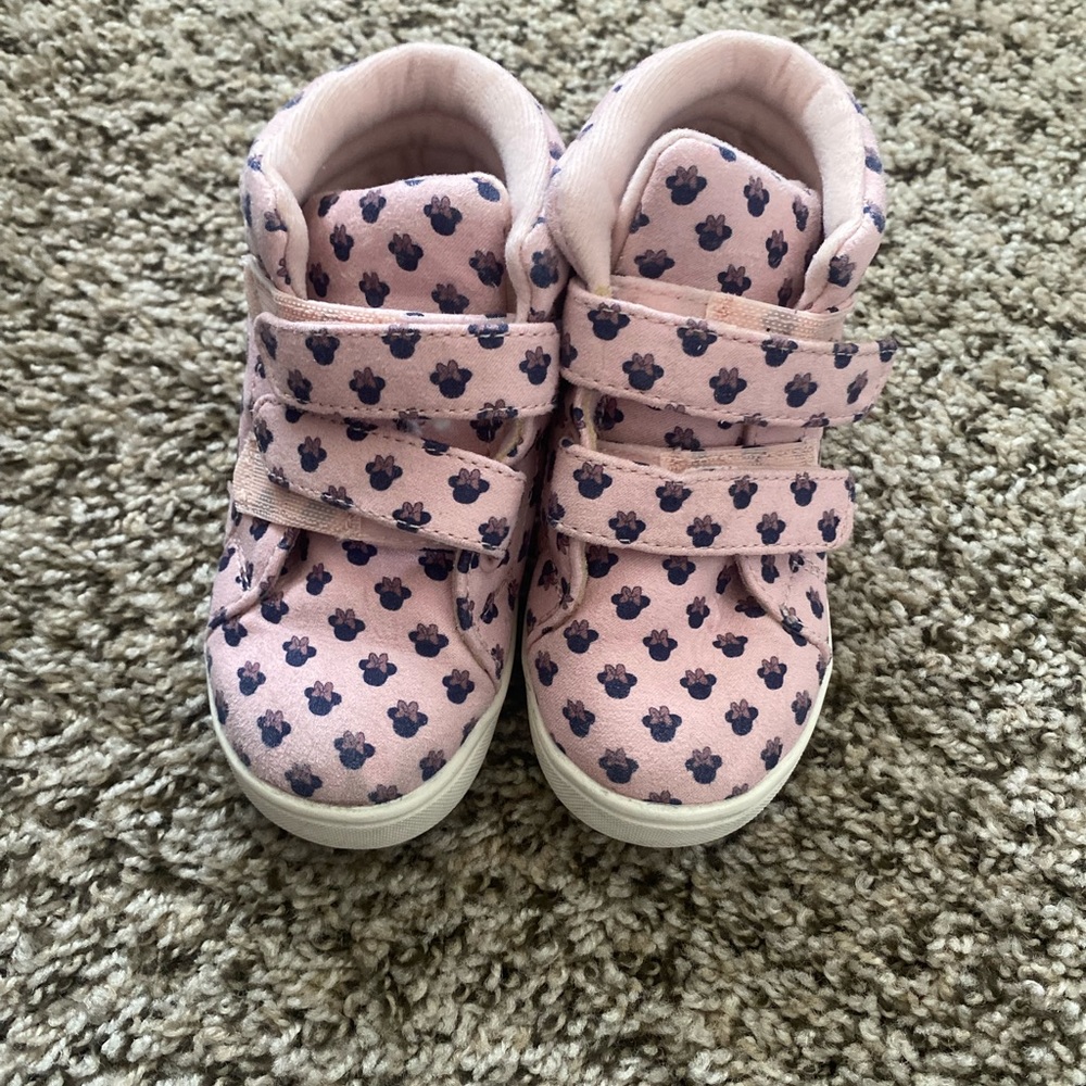 Gap Pink Minnie Louse Velcro Shoes